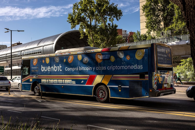 Buenbit había invertido agresivamente en marketing durante 2021. Foto: Sarah Pabst/Bloomberg Buenbit había invertido agresivamente en marketing durante 2021. Foto: Sarah Pabst/Bloomberg