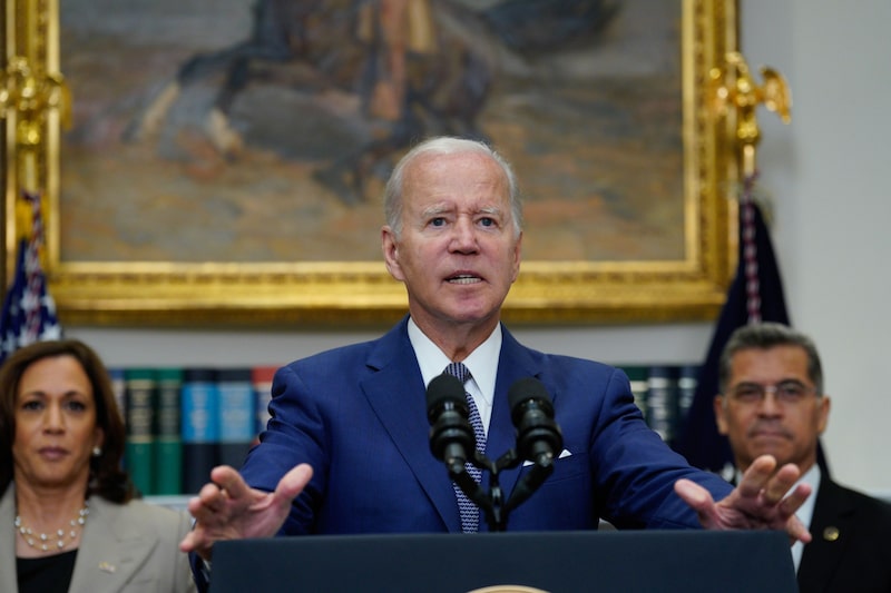 Joe Biden testou positivo para Covid na quinta-feira (22) e apresenta sintomas leves Joe Biden testou positivo para Covid na quinta-feira (22) e apresenta sintomas leves