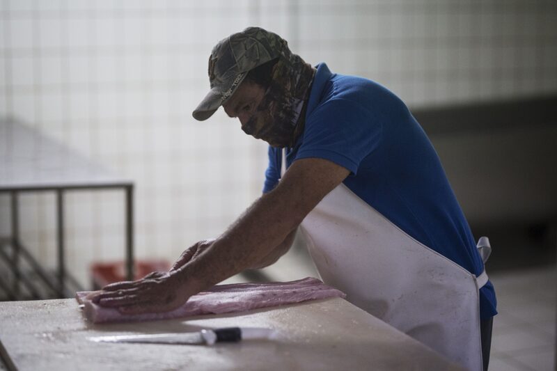 La reforma constitucional que se aprobó en comisiones plantea que por cada cinco días de trabajo se deberán disfrutar de dos días de descanso cuando menos. La reforma constitucional que se aprobó en comisiones plantea que por cada cinco días de trabajo se deberán disfrutar de dos días de descanso cuando menos.
