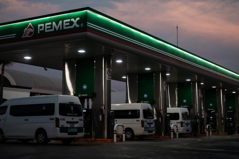 El lunes en un comunicado, López Obrador dijo que se han contenido los daños de la filtración y que ya se inició una investigación sobre la causa. El lunes en un comunicado, López Obrador dijo que se han contenido los daños de la filtración y que ya se inició una investigación sobre la causa.