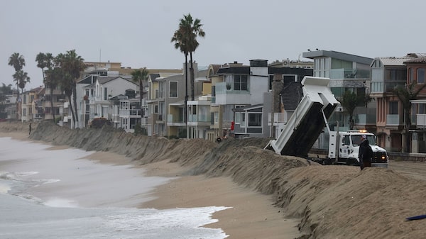 Las lluvias de ‘Hilary’ llegan a California, donde se prevén inundaciones Las lluvias de ‘Hilary’ llegan a California, donde se prevén inundaciones