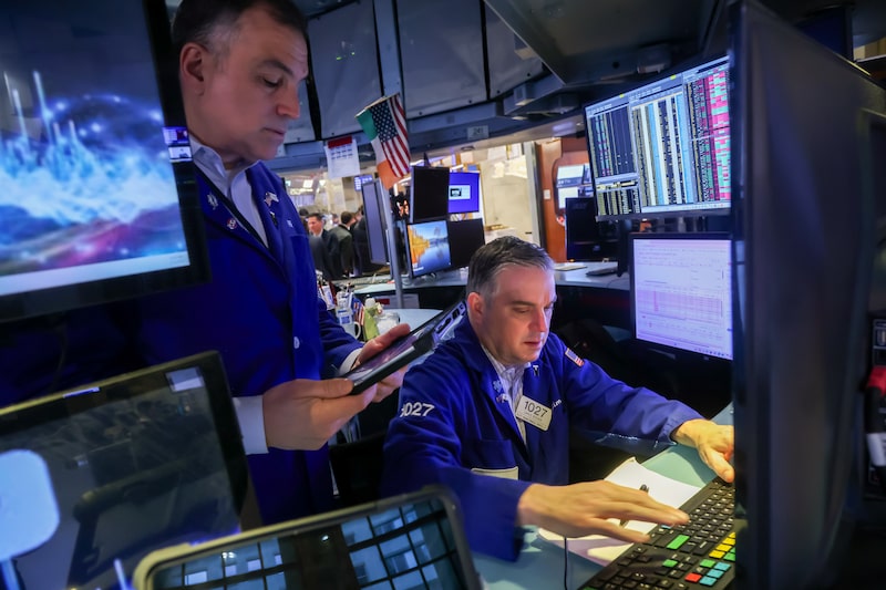 US Stocks Rise As Venezuela Spillover Seen Muted US Stocks Rise As Venezuela Spillover Seen Muted