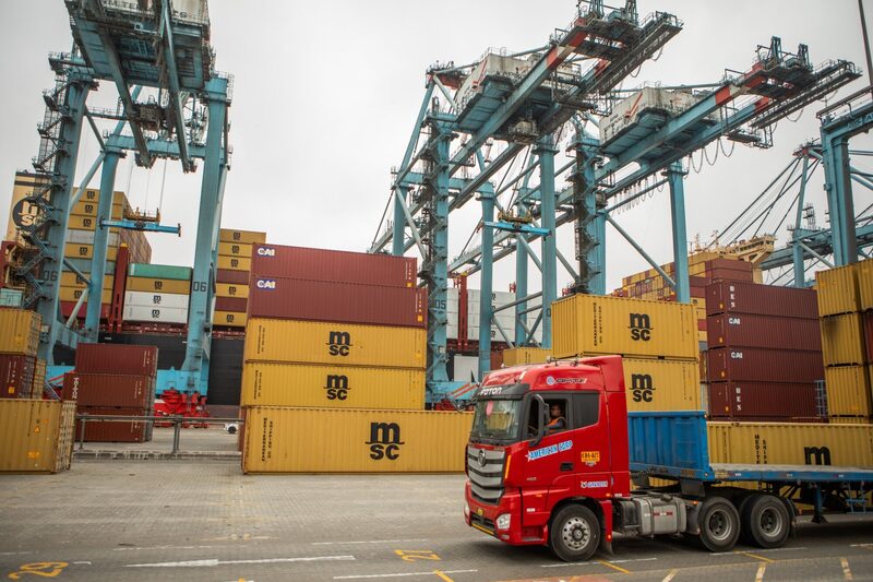 La empresa advirtió en septiembre que espera un golpe de US$1.000 millones por la volatilidad del comercio este año. La empresa advirtió en septiembre que espera un golpe de US$1.000 millones por la volatilidad del comercio este año.