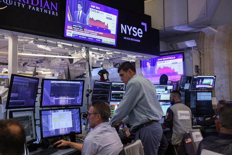 A television station broadcasts Kevin Warsh, chairman of the US Federal Reserve, speaking after a Federal Open Market Committee (FOMC) meeting on the floor of the New York Stock Exchange (NYSE) in New York, US, on Wednesday, June 17, 2026. Federal Reserve officials left interest rates unchanged and were split over whether they expect to raise rates this year. Photographer: Michael Nagle/Bloomberg A television station broadcasts Kevin Warsh, chairman of the US Federal Reserve, speaking after a Federal Open Market Committee (FOMC) meeting on the floor of the New York Stock Exchange (NYSE) in New York, US, on Wednesday, June 17, 2026. Federal Reserve officials left interest rates unchanged and were split over whether they expect to raise rates this year. Photographer: Michael Nagle/Bloomberg