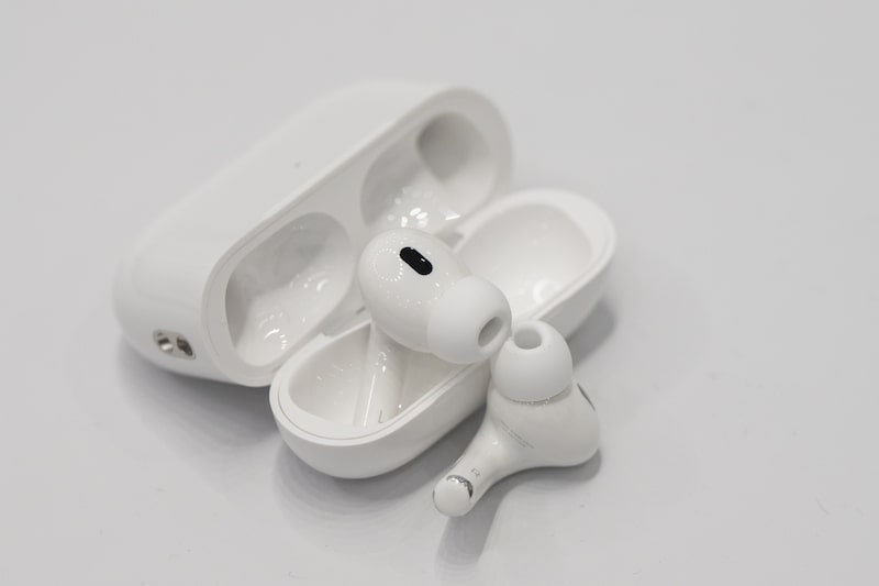 AirPods AirPods
