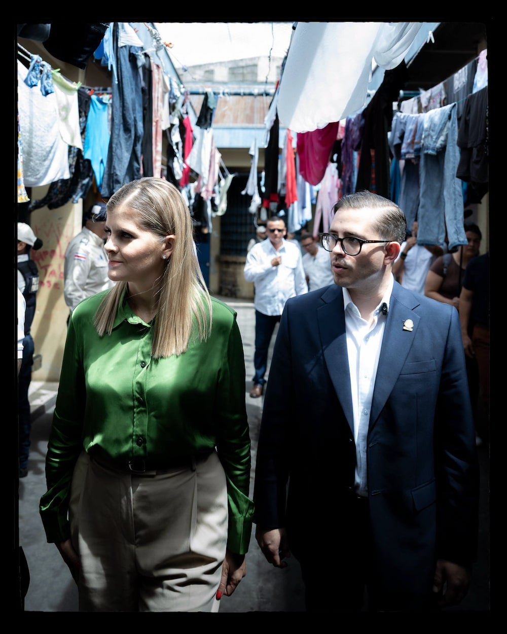 La presidenta de Costa Rica, Laura Fernández, y el ministro de Justicia y Paz, Gabriel Aguilar, visitaron el Centro de Atención Institucional para Mujeres Vilma Curling, el 26 de junio de 2026. La presidenta de Costa Rica, Laura Fernández, y el ministro de Justicia y Paz, Gabriel Aguilar, visitaron el Centro de Atención Institucional para Mujeres Vilma Curling, el 26 de junio de 2026.