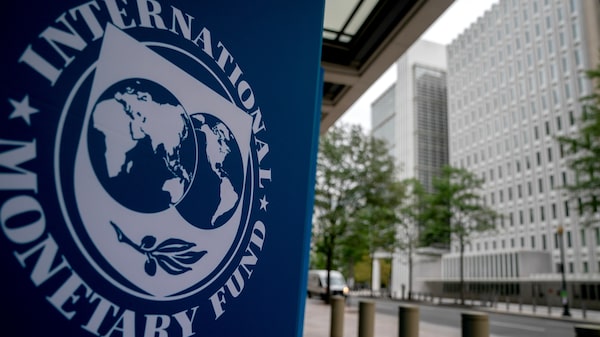 FMI evaluaría reducir la frecuencia de sus revisiones económicas en algunos países FMI evaluaría reducir la frecuencia de sus revisiones económicas en algunos países