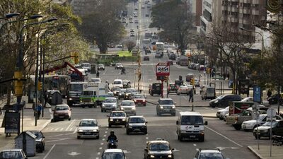 Uruguay consigue US$500 millones del BID para modernizar el transporte de Montevideo Uruguay consigue US$500 millones del BID para modernizar el transporte de Montevideo