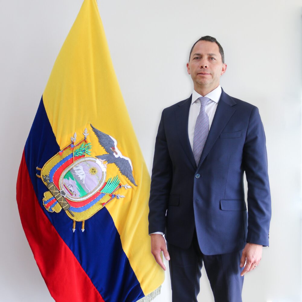 Carlos Zaldumbide, nuevo ministro encargado de Producción de Ecuador. Carlos Zaldumbide, nuevo ministro encargado de Producción de Ecuador.