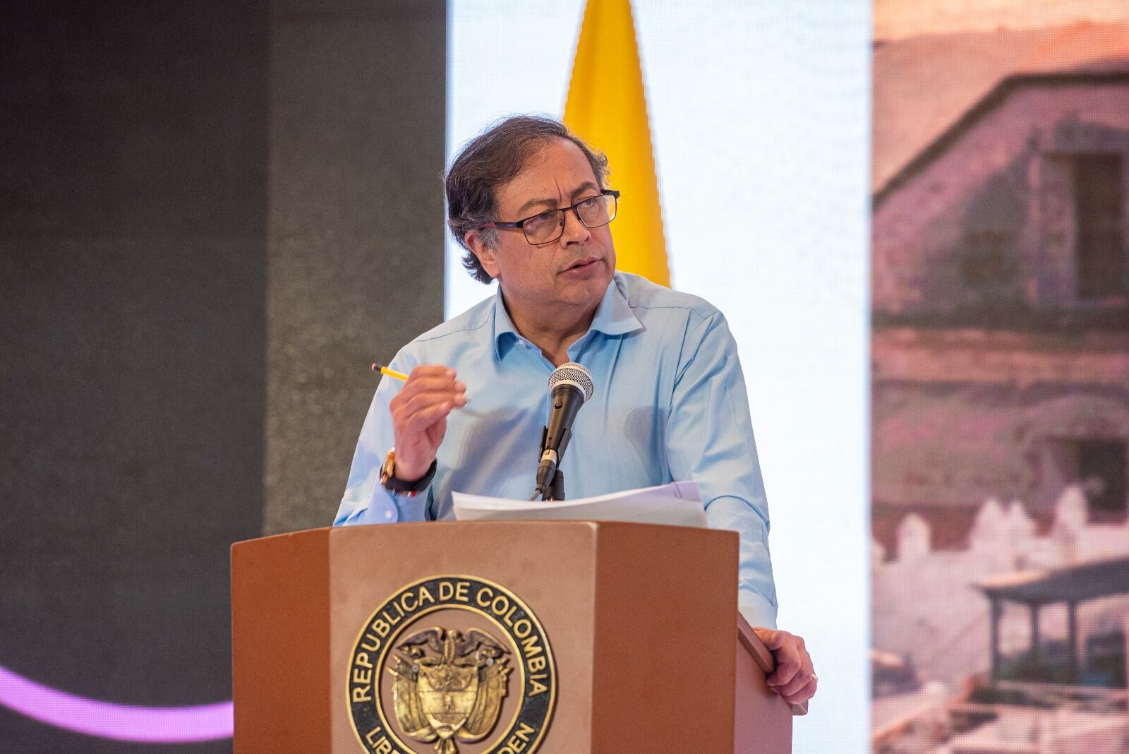 ¿Qué es una asamblea nacional constituyente? Petro insiste en convocar este  mecanismo