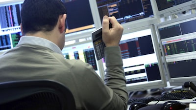 Especuladores del peso mexicano en Chicago recortan posición a favor de apreciación Especuladores del peso mexicano en Chicago recortan posición a favor de apreciación