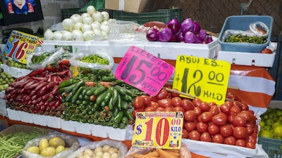 Inflación en México desacelera en quincena de mayo tras fin de recortes de Banxico Inflación en México desacelera en quincena de mayo tras fin de recortes de Banxico