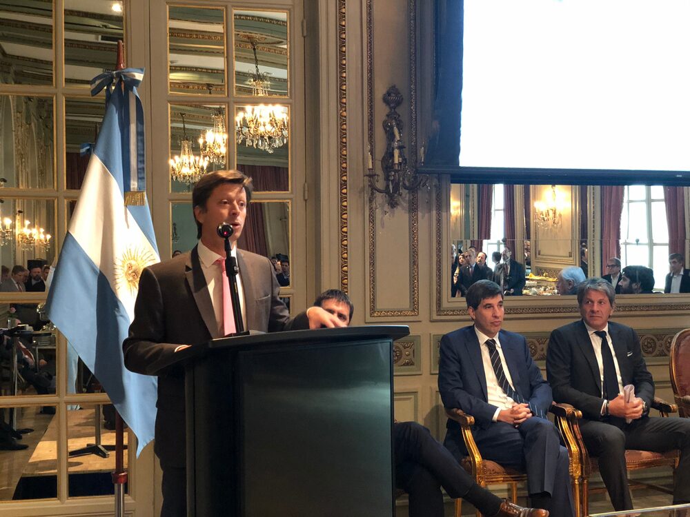 CEO de la fintech Bunker y exsubsecretario de Finanzas de Argentina. CEO de la fintech Bunker y exsubsecretario de Finanzas de Argentina.