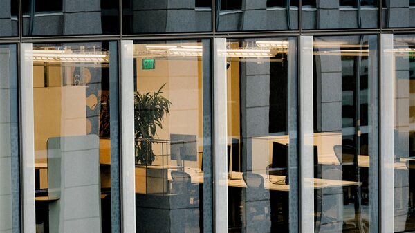 Amazon, Snap, Meta: demissões em tecnologia continuam e já somam 32 mil em 2024 Amazon, Snap, Meta: demissões em tecnologia continuam e já somam 32 mil em 2024