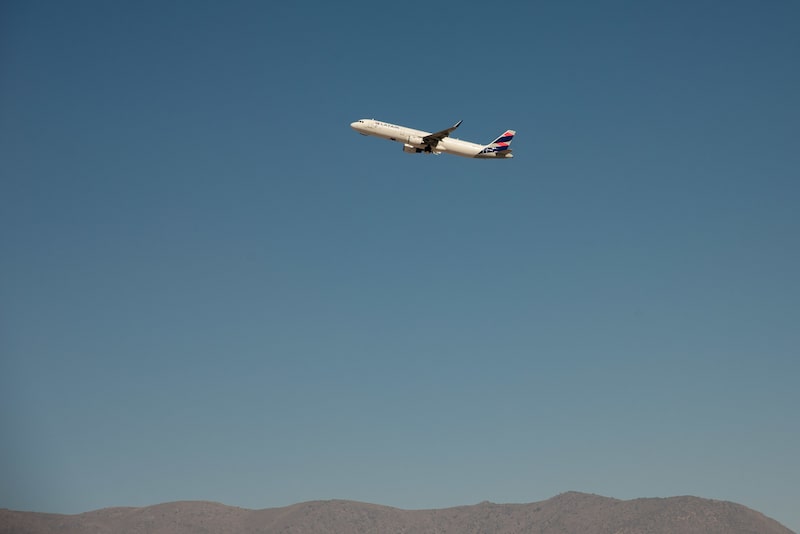 Imagen de archivo. El el vuelo rumbo a Medellín iban al menos 30 ciudadanos colombianos deportados. Imagen de archivo. El el vuelo rumbo a Medellín iban al menos 30 ciudadanos colombianos deportados.