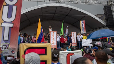 Este es el aumento del salario mínimo 2026 que pelearán los sindicatos en Colombia Este es el aumento del salario mínimo 2026 que pelearán los sindicatos en Colombia