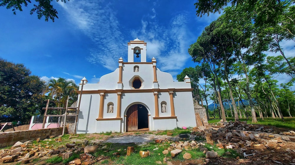 La parroquia de Sensenti, Ocotepeque. La parroquia de Sensenti, Ocotepeque.