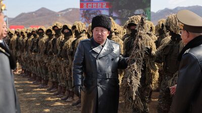 Corea del Norte prueba sus últimas armas mientras el mundo se centra en Irán Corea del Norte prueba sus últimas armas mientras el mundo se centra en Irán
