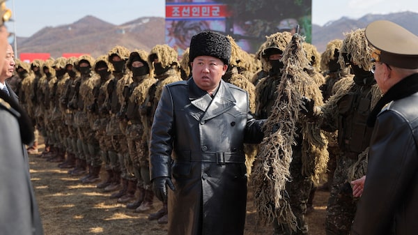 Corea del Norte prueba sus últimas armas mientras el mundo se centra en Irán Corea del Norte prueba sus últimas armas mientras el mundo se centra en Irán