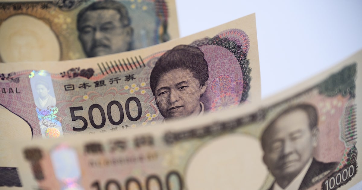 Japón evita confirmar intervención para respaldar al yen e insinúa apoyo de EE.UU.