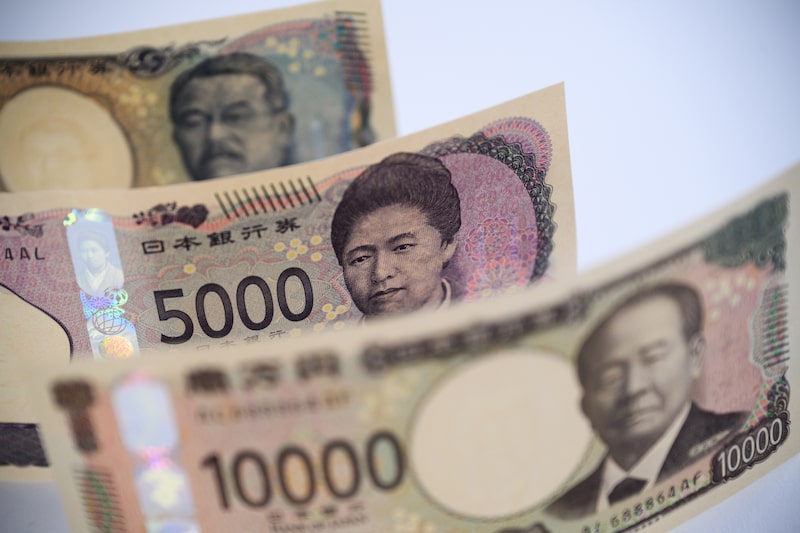 Yen Yen