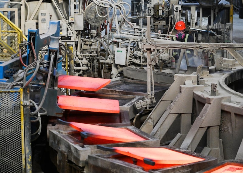 Ánodos de cobre. (Graham Hughes/Bloomberg) Ánodos de cobre. (Graham Hughes/Bloomberg)