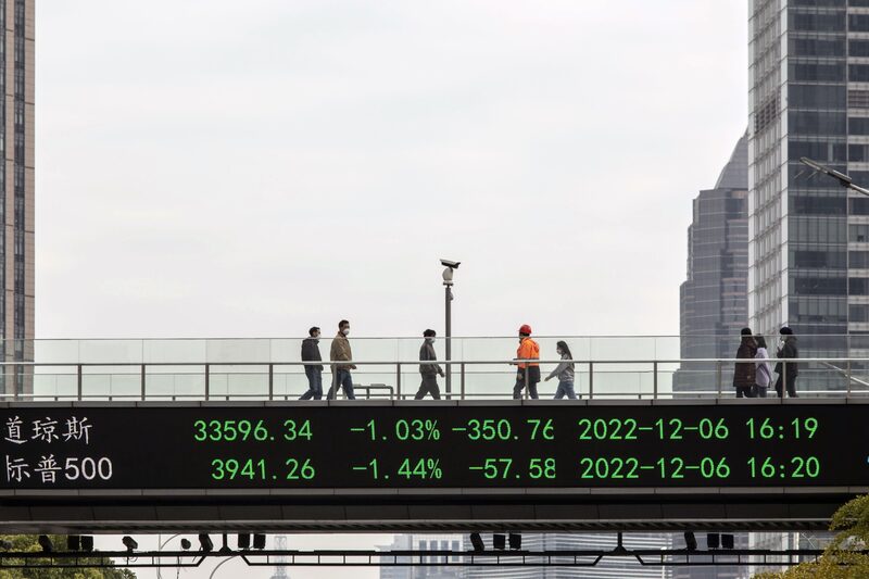 O yuan offshore subiu pelo sexto dia em sete, beneficiando-se da retração do dólar e também da China diminuindo as restrições da covid O yuan offshore subiu pelo sexto dia em sete, beneficiando-se da retração do dólar e também da China diminuindo as restrições da covid