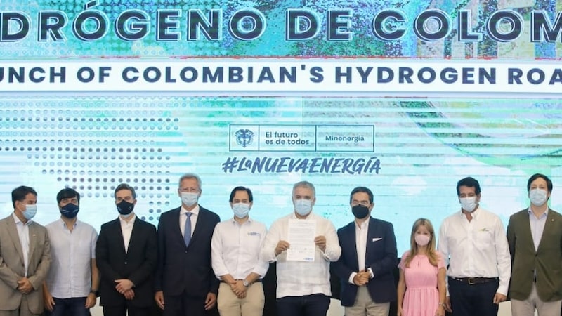 La hoja de ruta del hidrógeno marcará el camino durante los próximos 30 años para el desarrollo, generación y uso de este energético más limpio. La hoja de ruta del hidrógeno marcará el camino durante los próximos 30 años para el desarrollo, generación y uso de este energético más limpio.