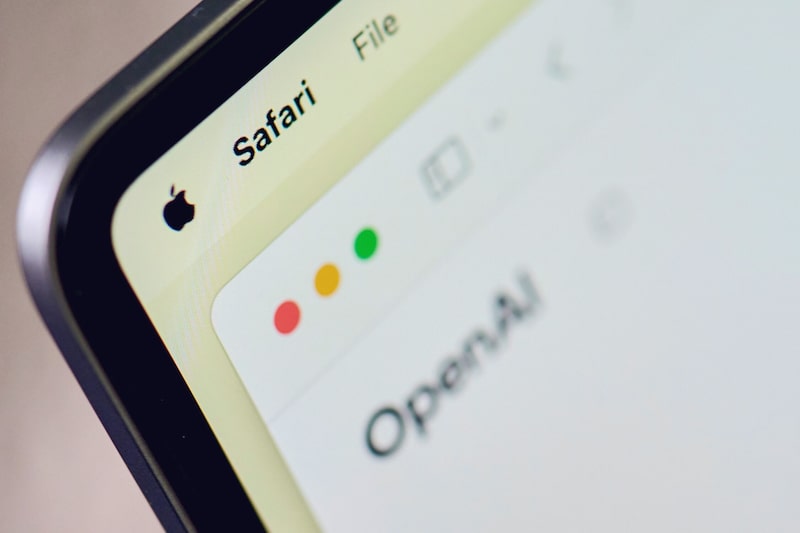 OpenAI en la aplicación Safari de Apple. OpenAI en la aplicación Safari de Apple.