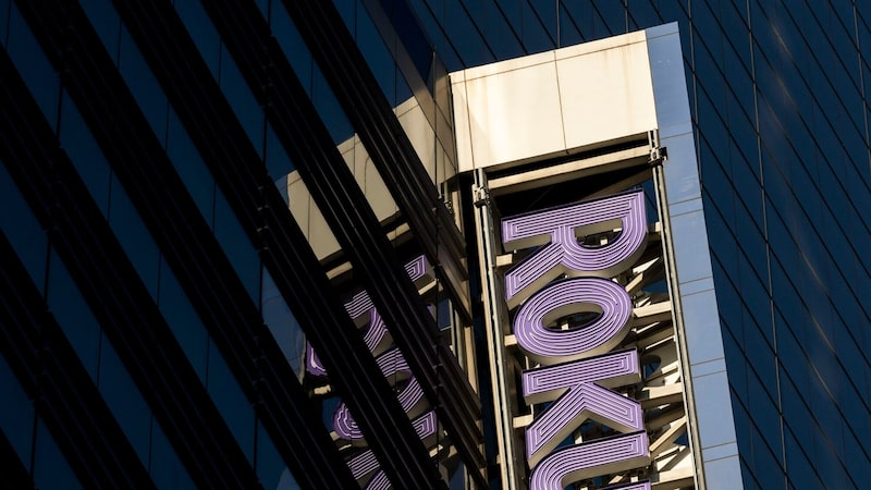 Fox compra Roku em acordo de US$ 22 bilhões para ampliar alcance no streaming Fox compra Roku em acordo de US$ 22 bilhões para ampliar alcance no streaming