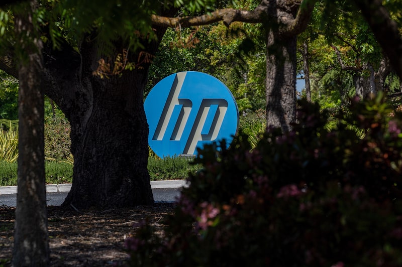 HP se desploma tras recortar sus previsiones de beneficios por los aranceles y la economía HP se desploma tras recortar sus previsiones de beneficios por los aranceles y la economía
