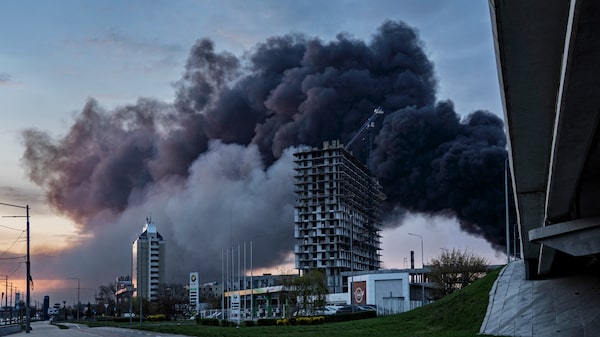 Rusia lanza uno de los ataques más fuertes del año contra Ucrania y deja 17 muertos Rusia lanza uno de los ataques más fuertes del año contra Ucrania y deja 17 muertos