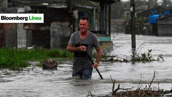 Huracanes más costosos que han golpeado a EE.UU. Huracanes más costosos que han golpeado a EE.UU.