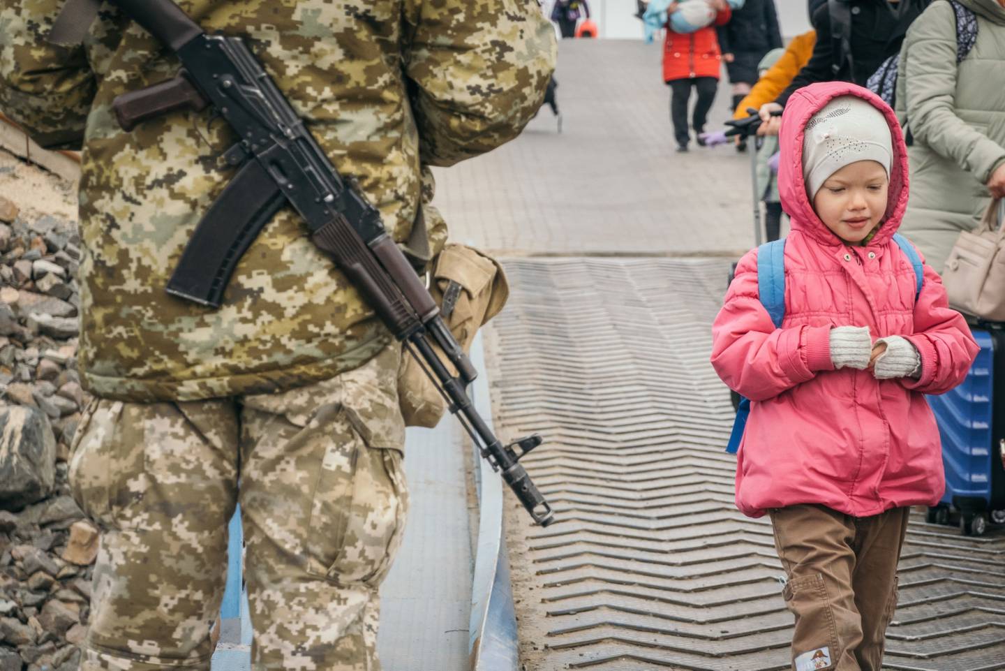 Miles de familias en Ucrania han buscando refugio tras el avance