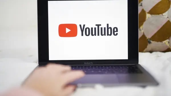 YouTube anuncia productos con inteligencia artificial para creadores de videosdfd