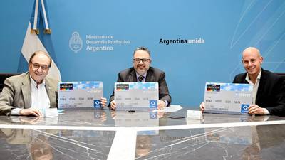 Crédito para pymes: Argentina anuncia línea de $16.000 millones con Credicoopdfd