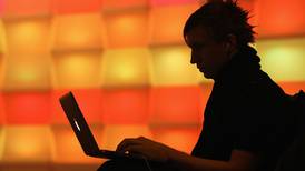 Cómo los hacktivistas están luchando contra Rusia con sus teclados