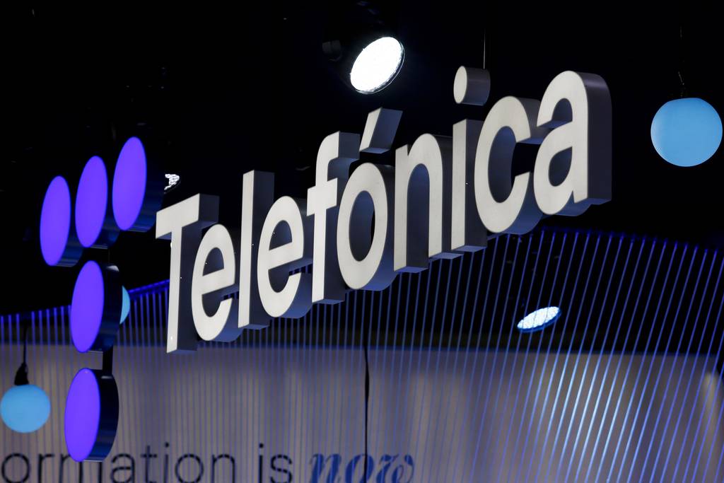 Saudi Telecom paga 2.250 millones de dólares para hacerse con casi el 10% de Telefónica en España