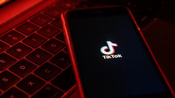 Multa de €345 millones a TikTok por poner en peligro los datos de menores en la UEdfd