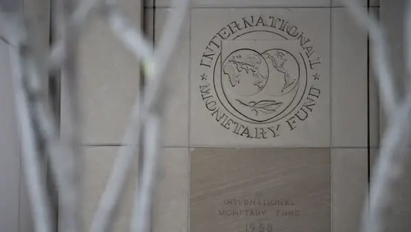 FMI y Banco Mundial advierten por mayor riesgo de recesión mundialdfd