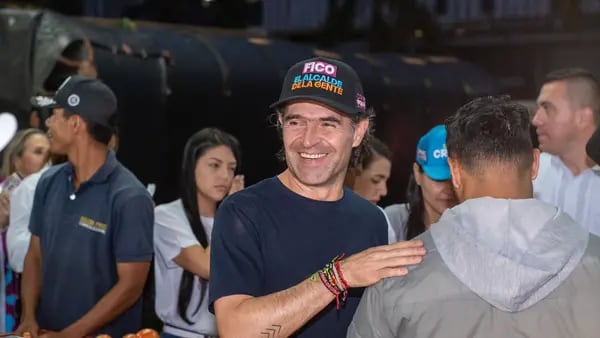 Federico Gutiérrez vuelve a la Alcaldía de Medellín y debilita al petrismo en Antioquiadfd