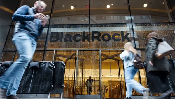 BlackRock alcanza un récord de activos con US$10,5 billones gracias a los bonosdfd