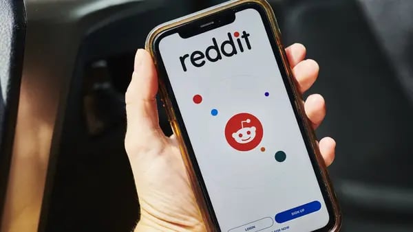 Reddit lanza su OPI con un objetivo de US$748 millones: sería una de las mayores del añodfd