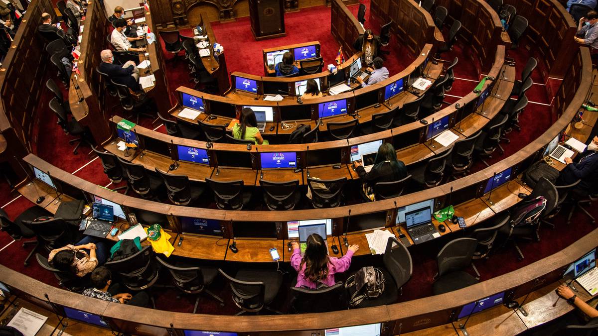 Convención de Chile inicia proceso de armonización de propuesta de Constitucióndfd