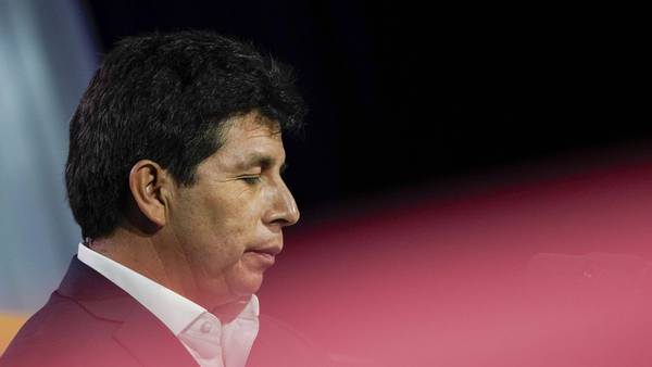 Justicia de Perú ordena prisión preventiva contra Pedro Castillo por 18 mesesdfd