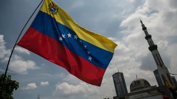 Inflación en Venezuela registró leve aumento en octubre y sigue siendo la más alta del mundodfd