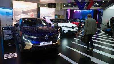 Renault quiere valorar su negocio de autos eléctricos en US$10.000 millonesdfd