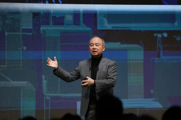 Masayoshi Son habla en el Evento Mundial de SoftBank