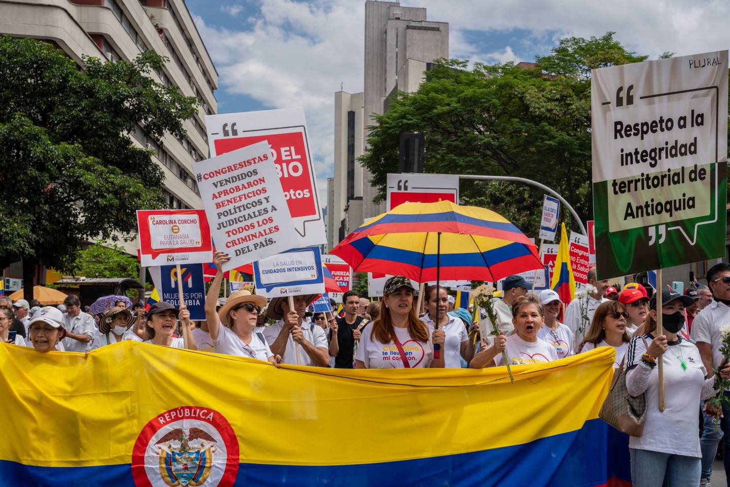 Medellín, Colombia, el miércoles 15 de febrero de 2023. Las propuestas de Petro enviadas el lunes al Congreso pretenden recortar el papel de las aseguradoras privadas de salud y convertir al Gobierno en el principal gestor.