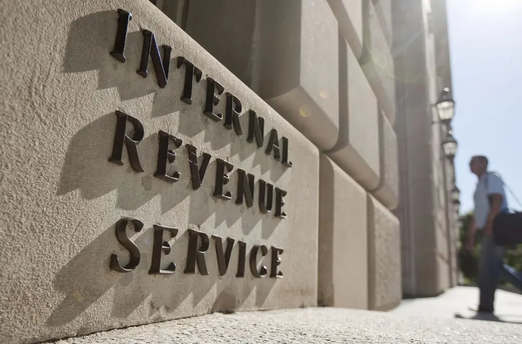The US IRS will hire 3,700 experts to expand the audit